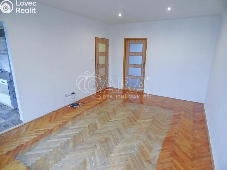 Pronájem bytu 2+1 Kralupy nad Vltavou, Dr. E. Beneše 604 č. 6