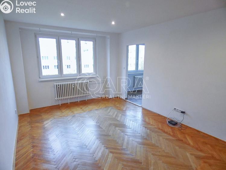 Rent apartment 2+1 Kralupy nad Vltavou, Dr. E. Beneše 604 č. 5