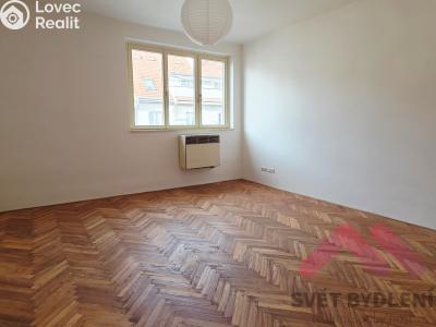 Pronájem bytu 2+1 Praha, Ambrožova č. 5