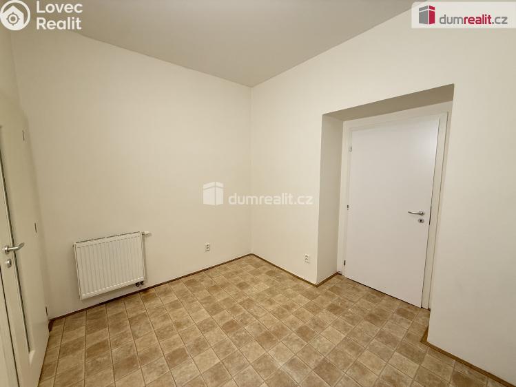 Pronájem bytu 2+KK Praha 5, Drtinova č. 3