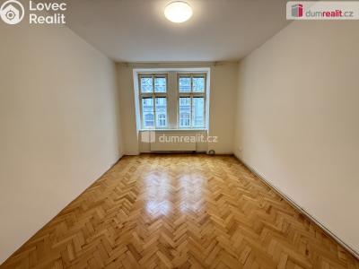 Pronájem bytu 2+KK Praha 5, Drtinova č. 5