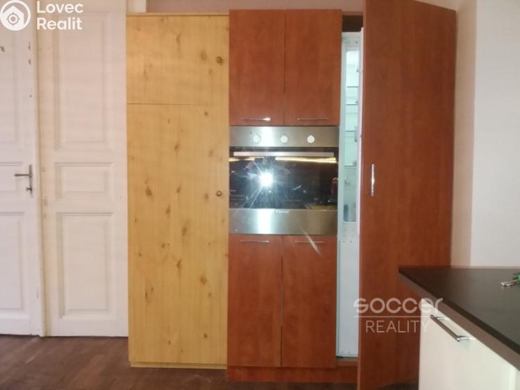 Pronájem bytu 2+KK Praha, Thámova č. 6