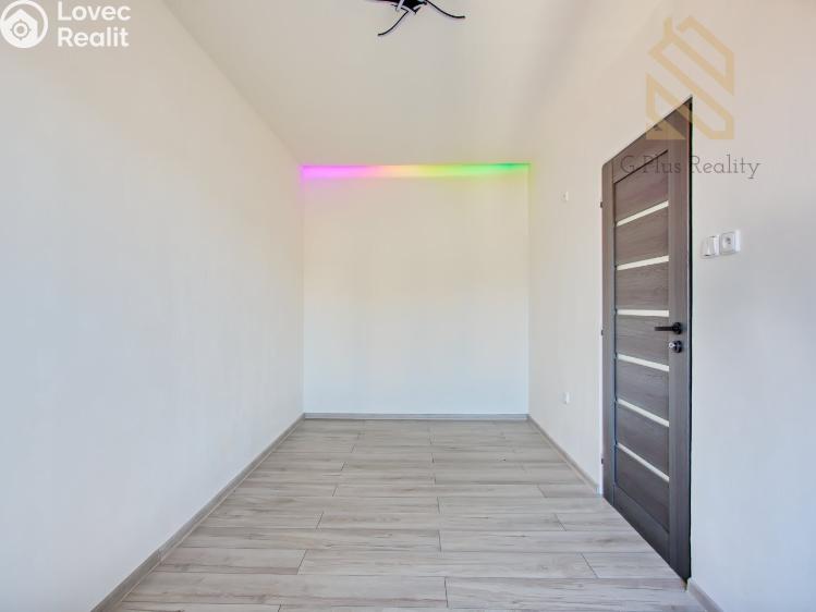 Prodej bytu 3+1 Děčín, Jeronýmova 873/5 č. 21