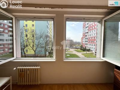 Pronájem bytu 2+KK Praha 14, Kpt. Stránského č. 4