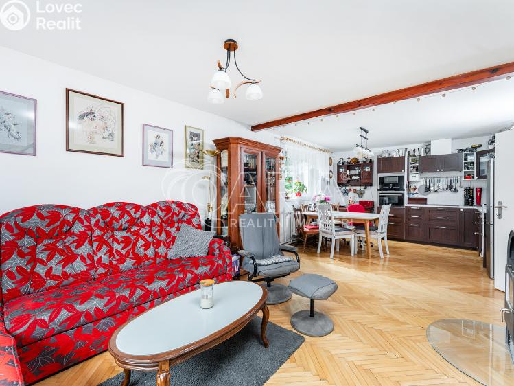 Продаж сімейного будинку Odolena Voda, Do Zahrad 50 č. 8