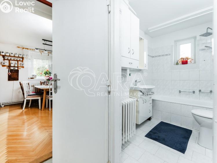 Продаж сімейного будинку Odolena Voda, Do Zahrad 50 č. 28