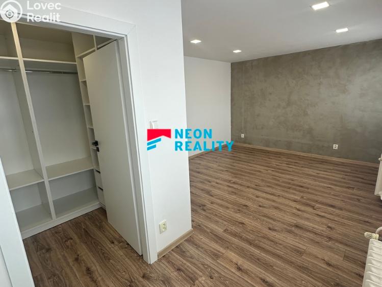 Pronájem bytu 2+KK Ostrava, Vršovců č. 14