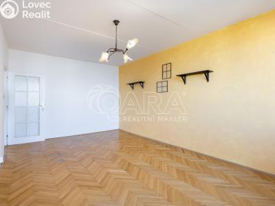 Pronájem bytu 3+1 Praha, Bělinského č. 4
