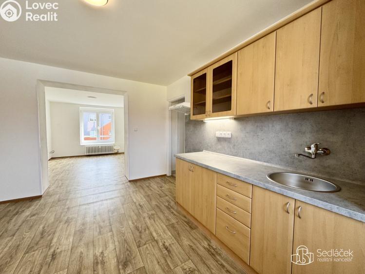Pronájem bytu 2+1 Královské Poříčí, Na sídlišti č. 1