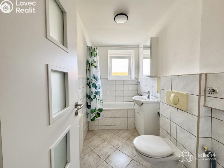 Pronájem bytu 2+1 Královské Poříčí, Na sídlišti č. 2