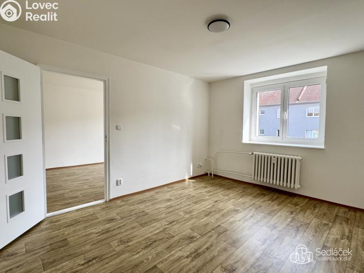 Pronájem bytu 2+1 Královské Poříčí, Na sídlišti č. 7