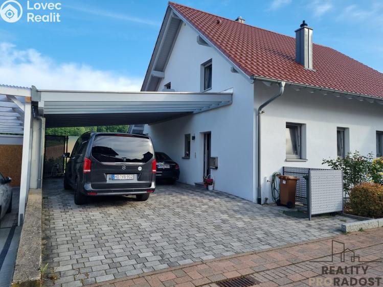 Продаж сімейного будинку Wiesenwaldstraße,Waibstadt,Německo č. 2