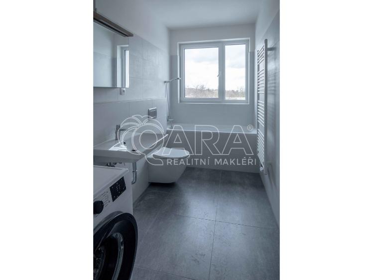 Rent apartment 2+KK Praha, Oldřichovská 1258/1 č. 7