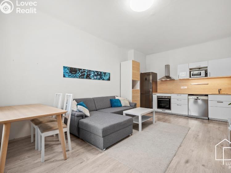 Prodej bytu 2+KK Praha, Na břehu 298/25 č. 1