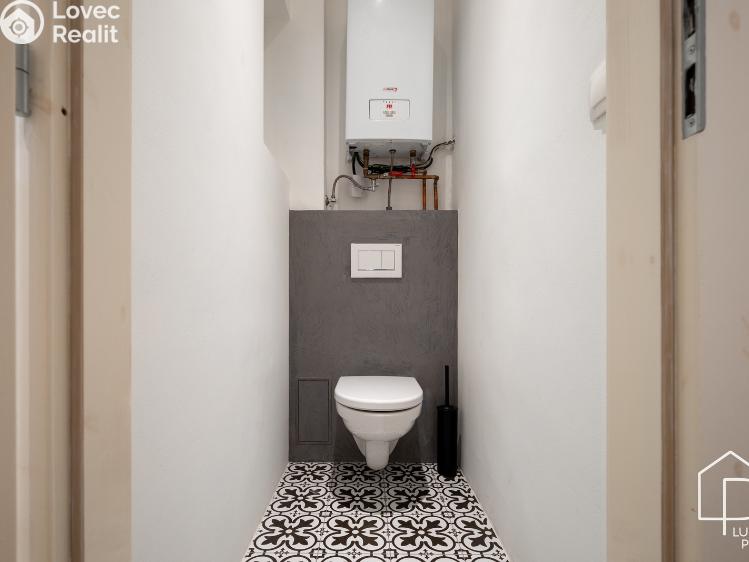 Prodej bytu 2+KK Praha, Na břehu 298/25 č. 14