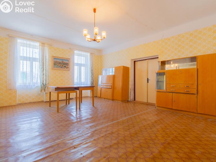 Продаж ферми Lišov č. 3