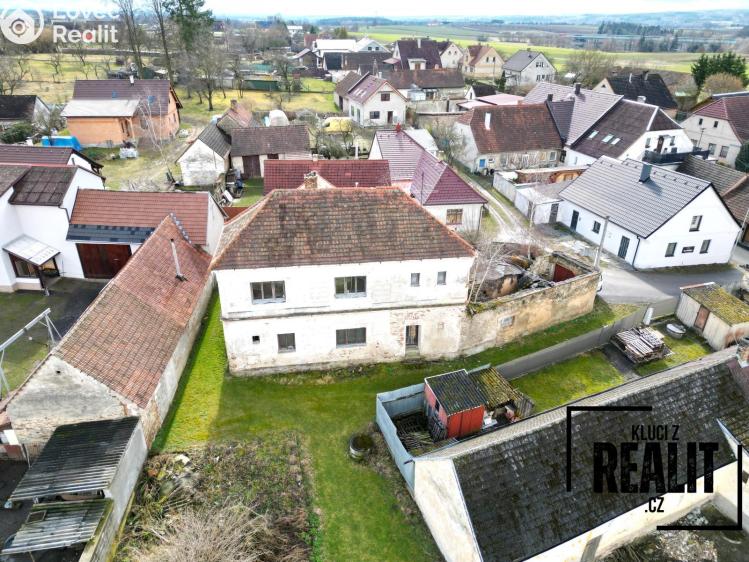 Продаж сімейного будинку Myslkovice č. 1