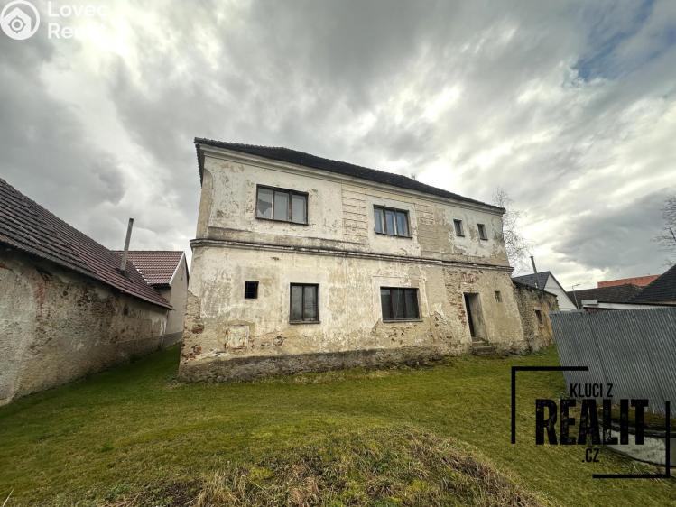 Продаж сімейного будинку Myslkovice č. 6