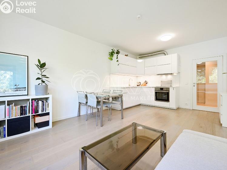 Pronájem bytu 2+KK Praha, Sinkulova 1199/19 č. 3