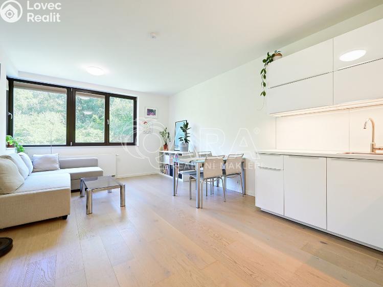 Pronájem bytu 2+KK Praha, Sinkulova 1199/19 č. 6