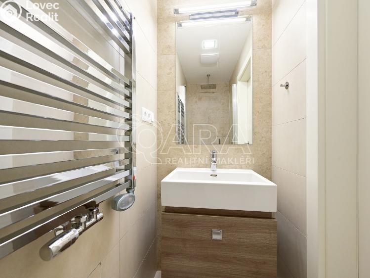 Pronájem bytu 2+KK Praha, Sinkulova 1199/19 č. 11