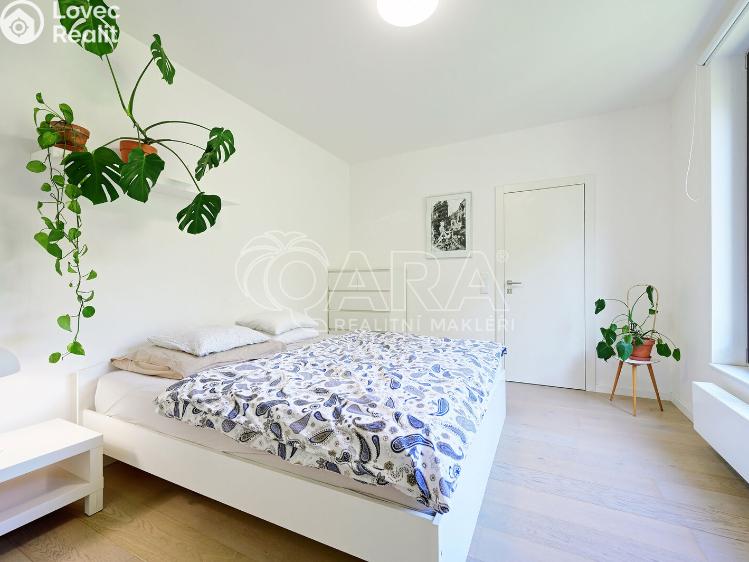 Pronájem bytu 2+KK Praha, Sinkulova 1199/19 č. 2