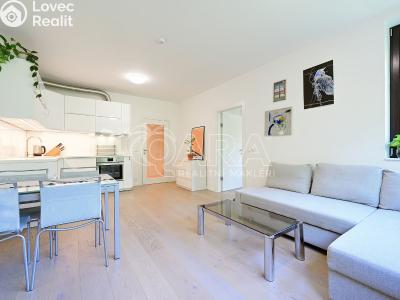 Pronájem bytu 2+KK Praha, Sinkulova č. 5