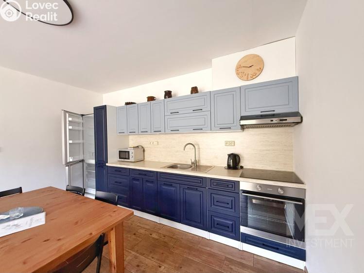 Sale hotel Úhlejov č. 16