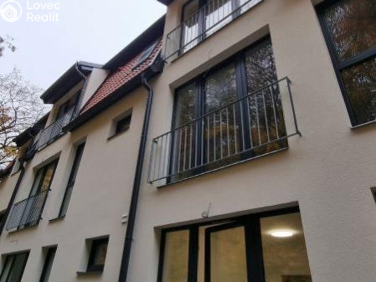 Pronájem bytu 2+KK Praha, Pod Stárkou č. 2