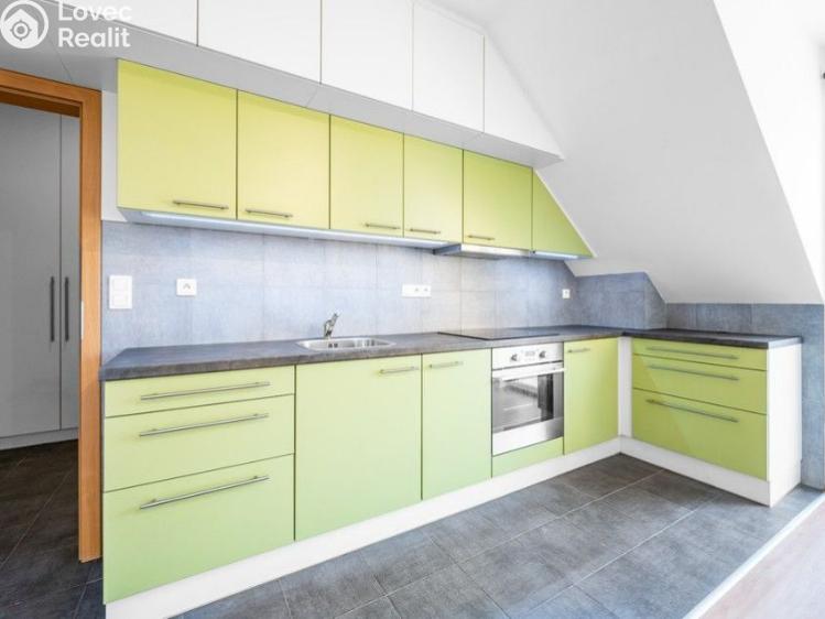 Pronájem bytu 1+KK Praha, Švihovská č. 5