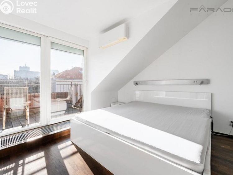 Rent apartment 3+KK Praha, Na výsledku II č. 9