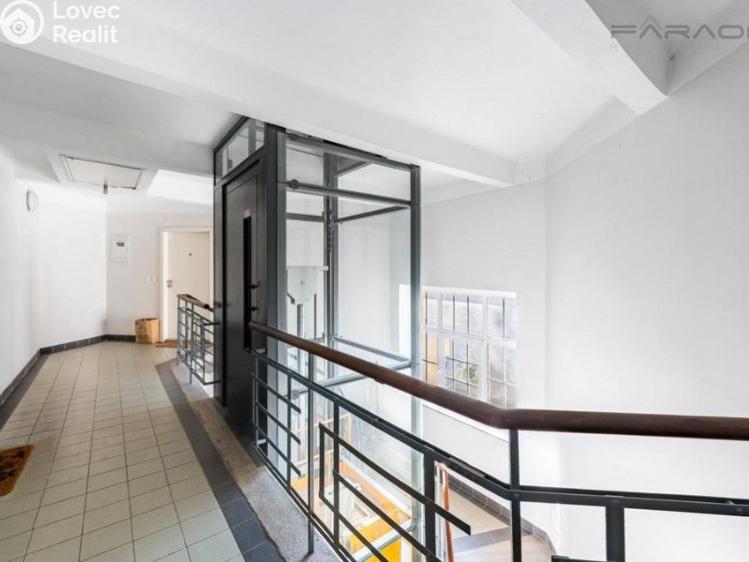 Rent apartment 3+KK Praha, Na výsledku II č. 16