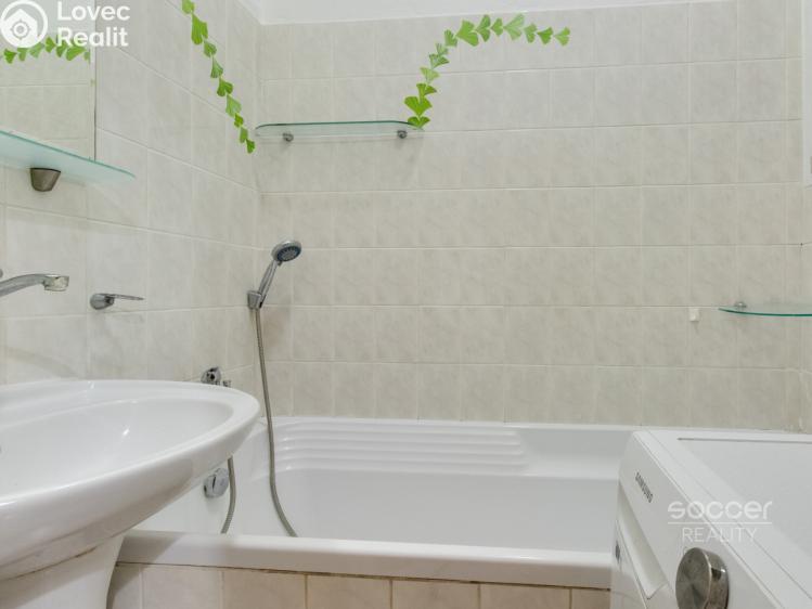 Pronájem bytu 2+KK Praha, Prouzova č. 15