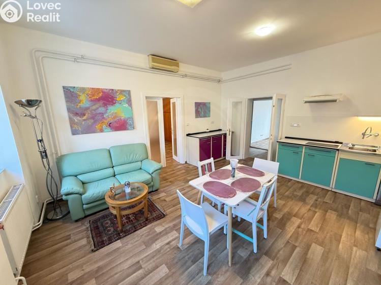 Pronájem bytu 3+KK České Budějovice, Jírovcova 1623/15 č. 1