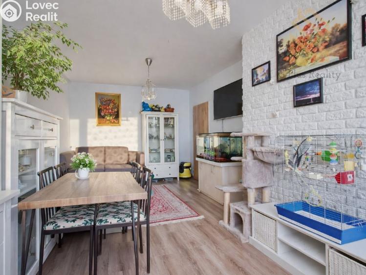 Prodej bytu 3+KK Neratovice, Kojetická 1026 č. 3