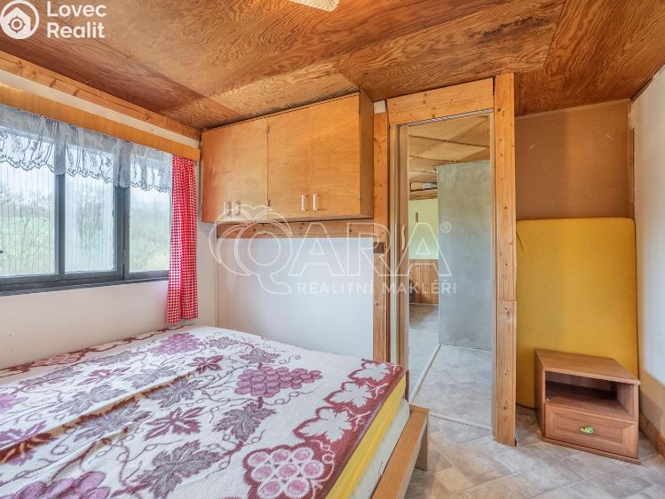 Sale hut Mnichovice č. 14