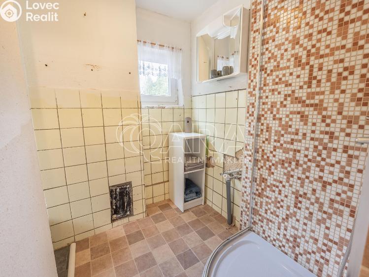 Sale hut Mnichovice č. 16