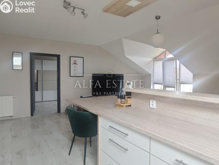 Продаж квартири 4+KK Chodov, Bezručova č. 8