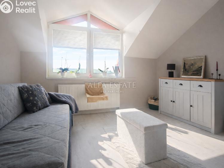 Продаж квартири 4+KK Chodov, Bezručova č. 15