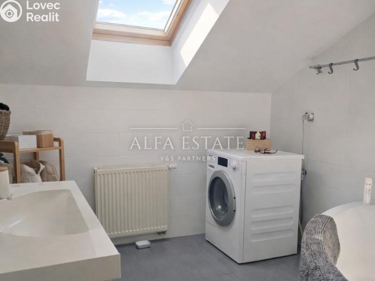 Продаж квартири 4+KK Chodov, Bezručova č. 20