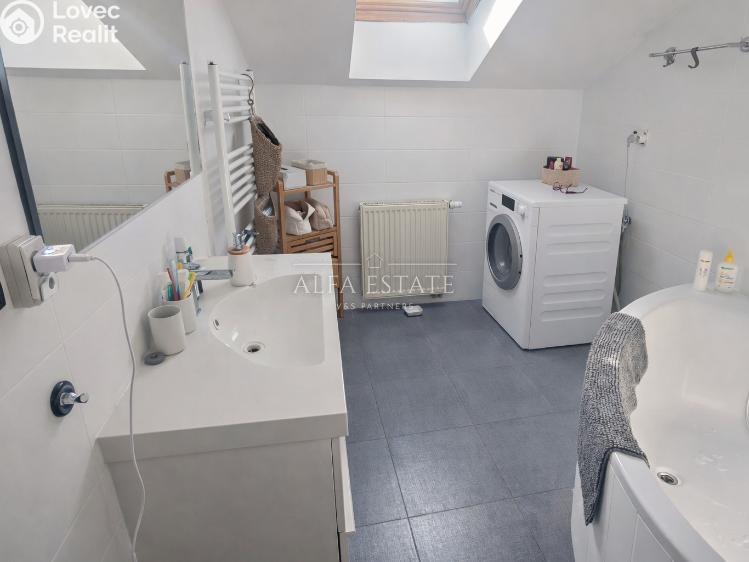 Prodej bytu 4+KK Chodov, Bezručova č. 19