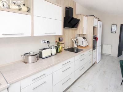 Продажа квартиры 4+KK Chodov, Bezručova č. 2