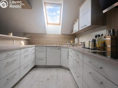 Продажа квартиры 4+KK Chodov, Bezručova č. 6