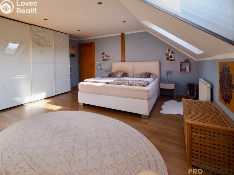 Продаж сімейного будинку Hradečno č. 11