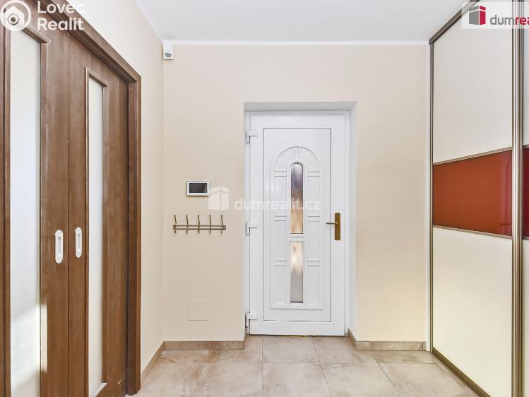 Продажа семейного дома Chýně, Hájecká č. 10