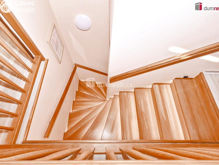 Продажа семейного дома Chýně, Hájecká č. 15