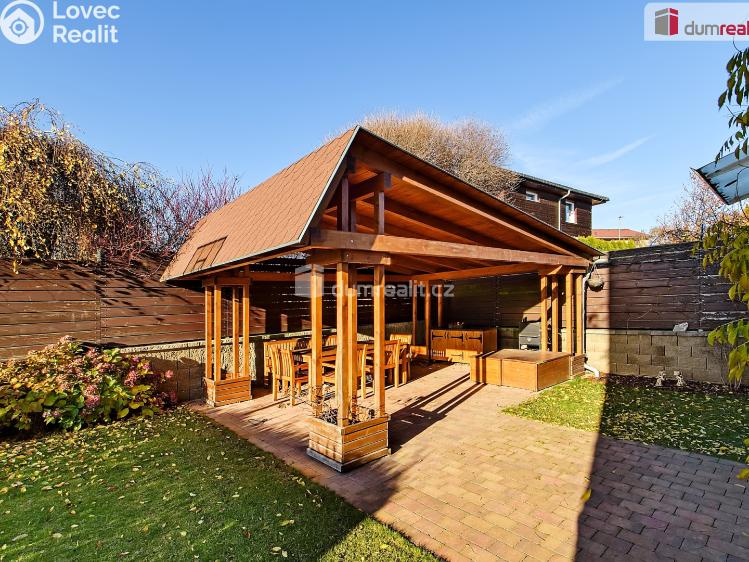 Продажа семейного дома Chýně, Hájecká č. 27