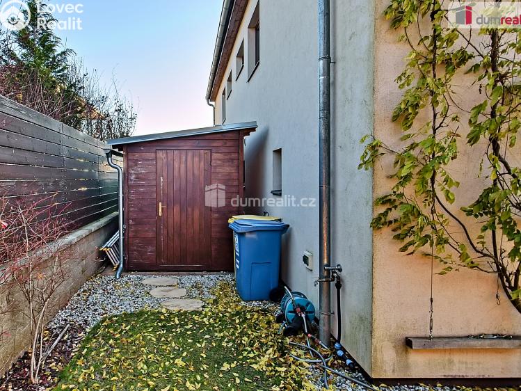 Продажа семейного дома Chýně, Hájecká č. 30
