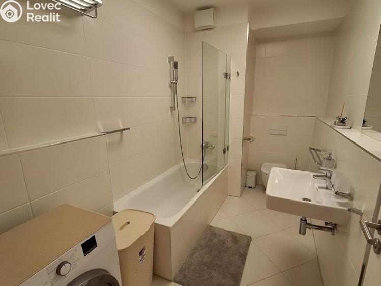 Pronájem bytu 2+KK Praha, Huppnerova č. 10