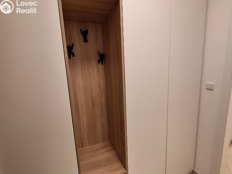 Pronájem bytu 2+KK Praha, Huppnerova č. 15